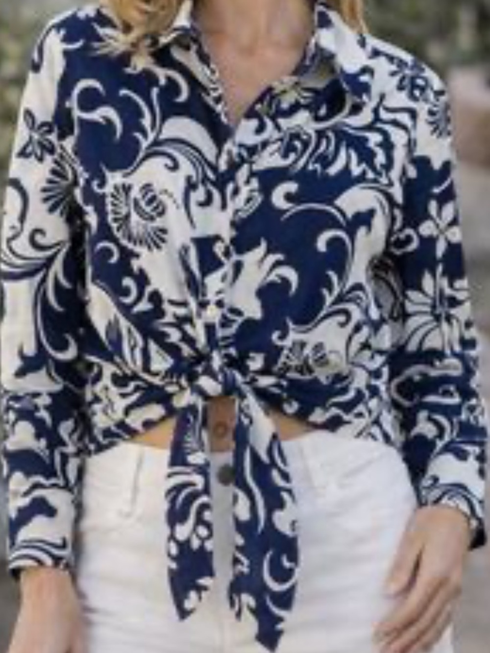 Christian Siriano linen blend tie front button up blouse size M blue white